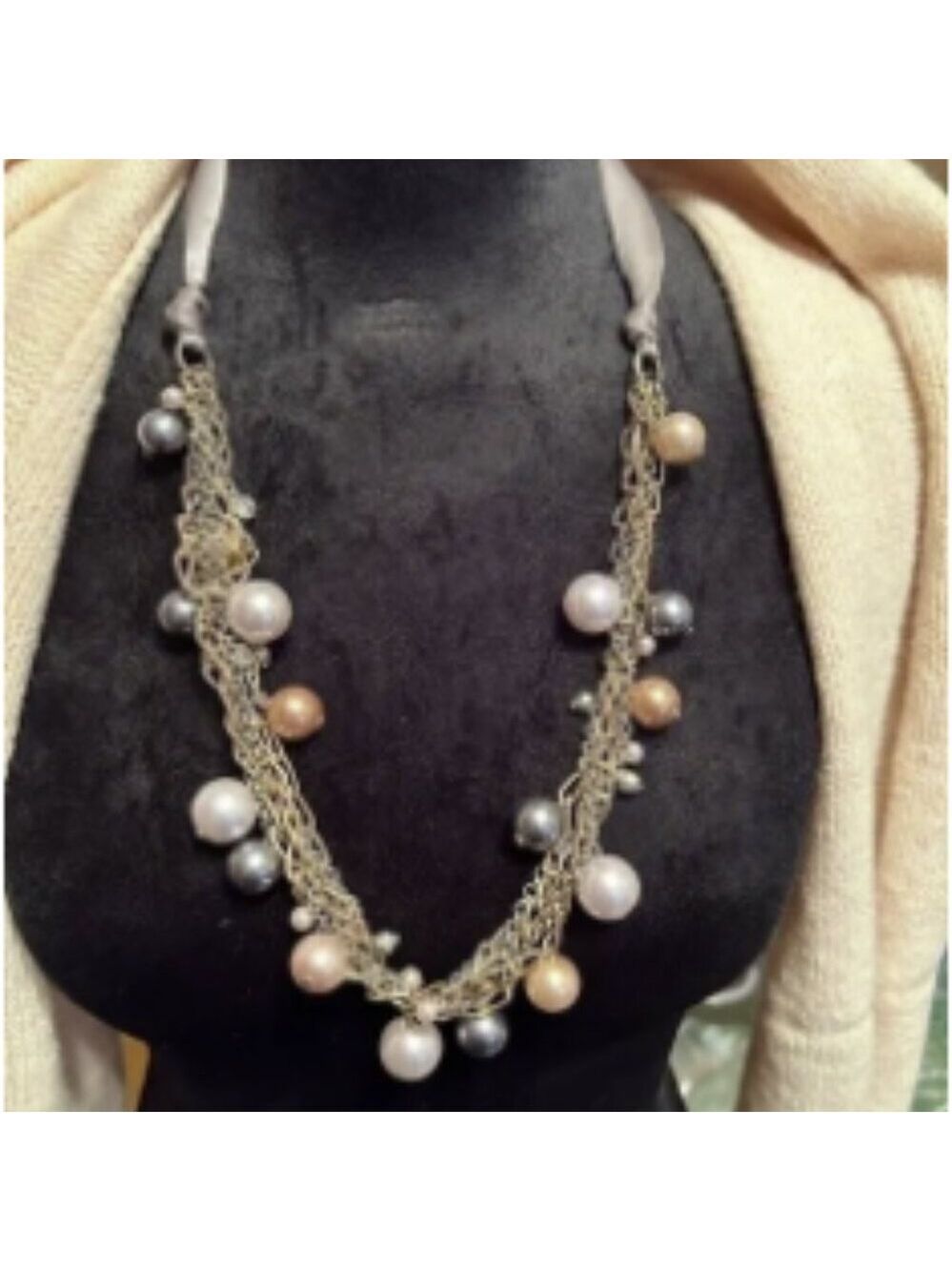 Soft & Luxurious scarf, featuring elegant pearls - Picture 2 of 3